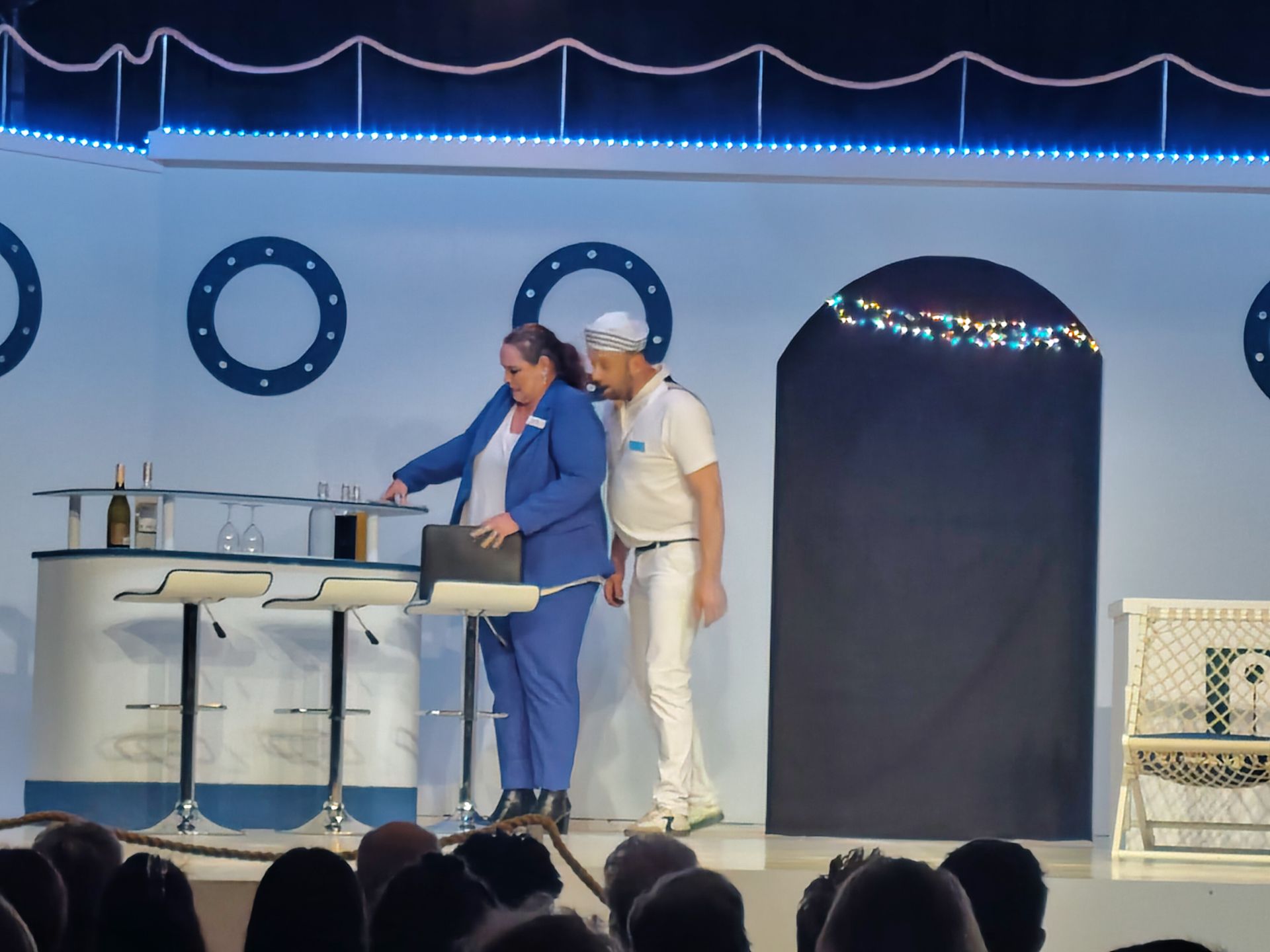 Alle hens aan dek: Matroos vindt Judith leuk