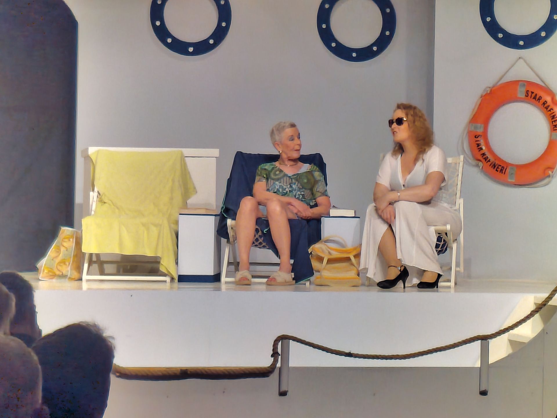 Alle hens aan dek: Petra en Betty in gesprek