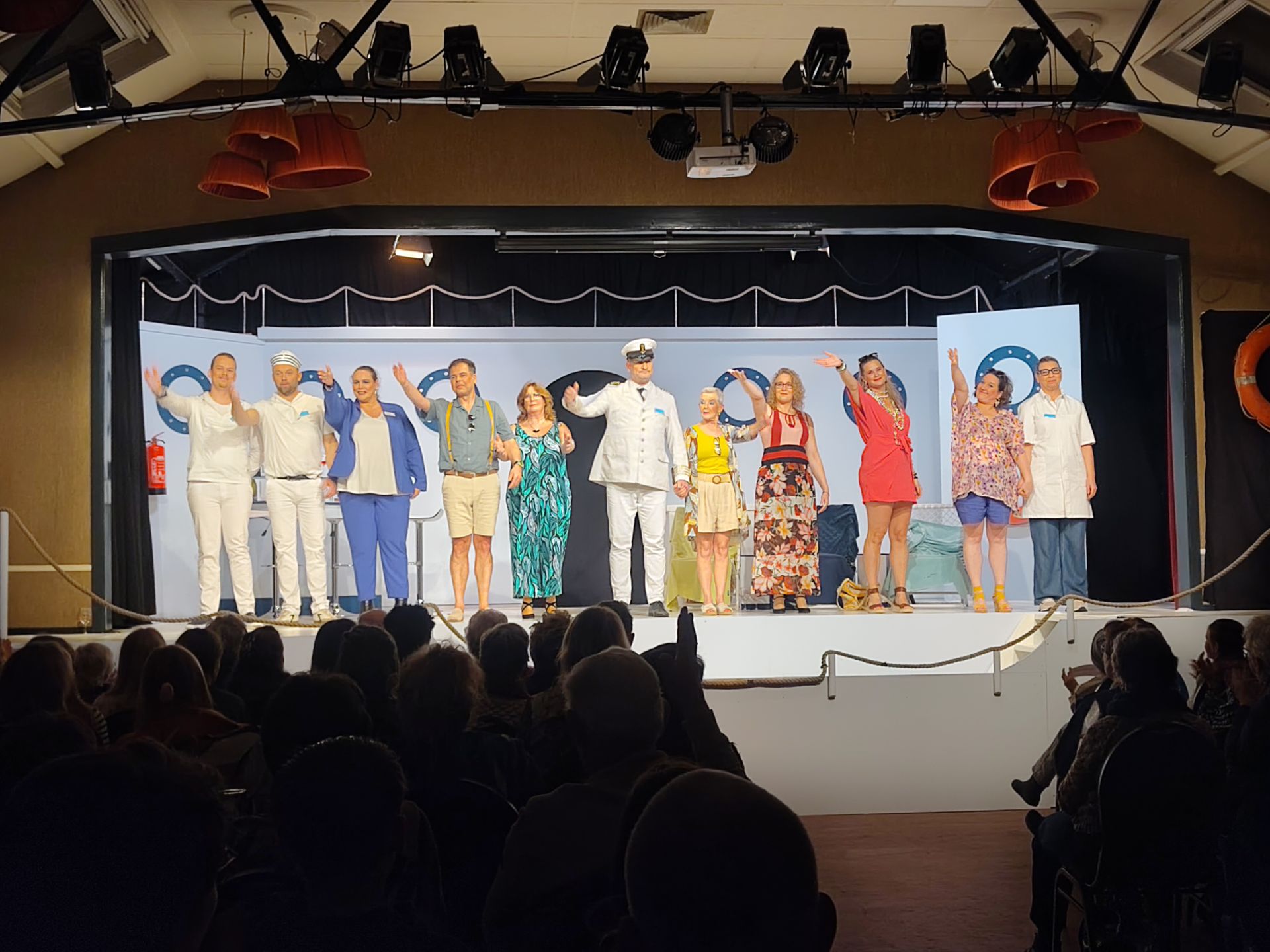 Alle hens aan dek: applaus