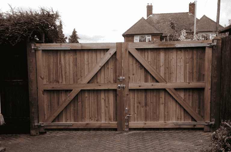 panel fencing
