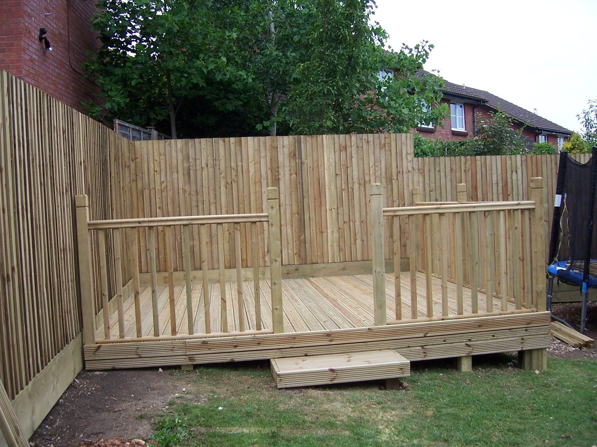 trellis fencing