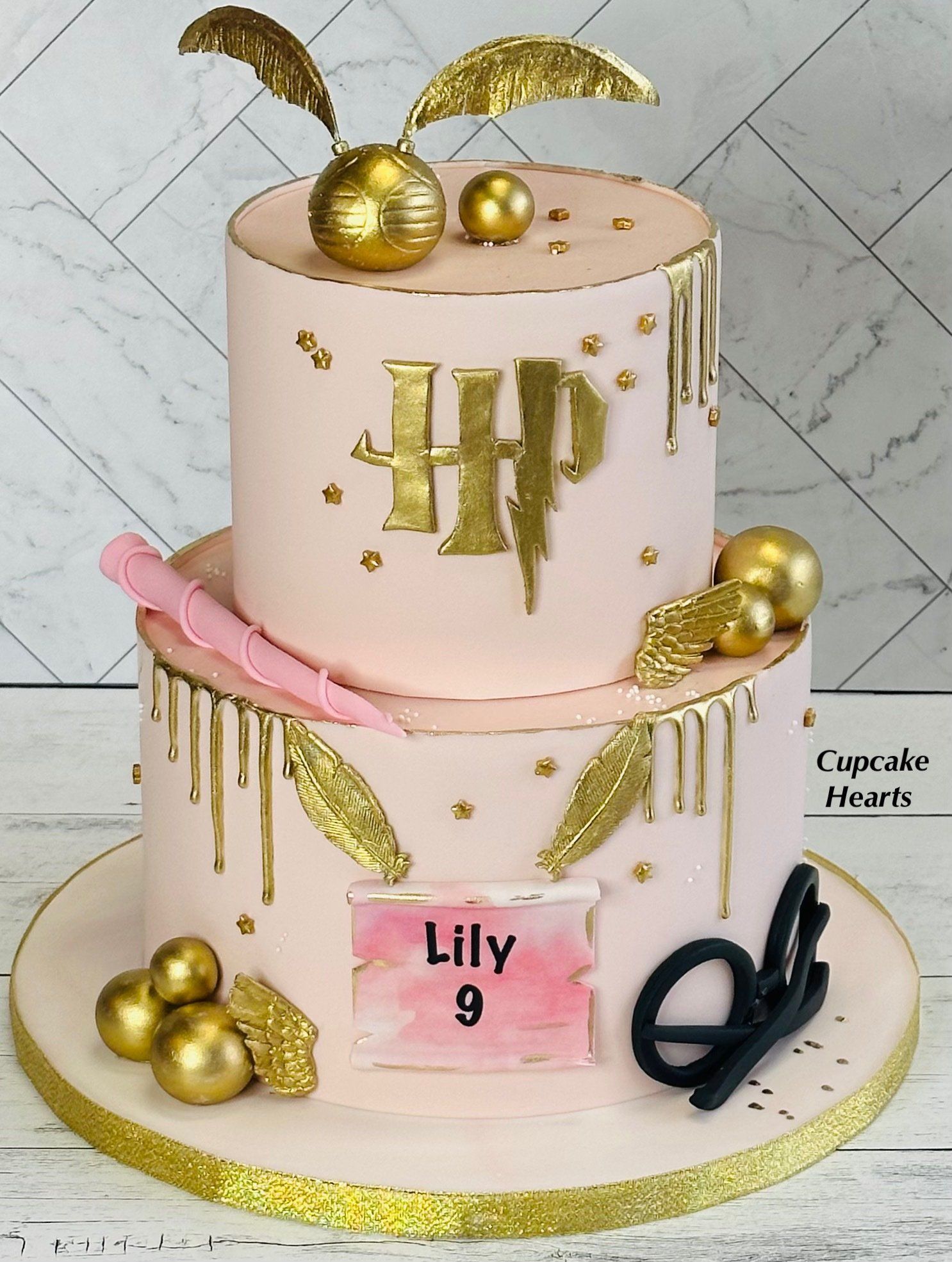Custom Cakes

