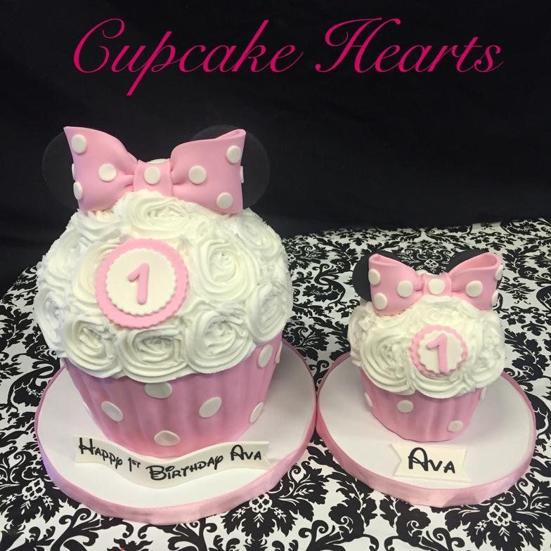 Giant Cupcake and Smash Cake