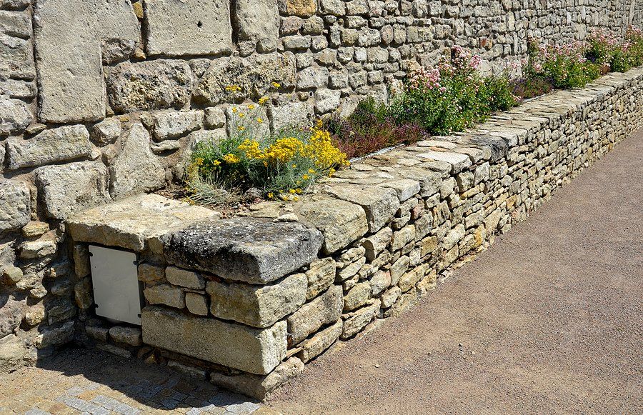 customized retaining walls outside