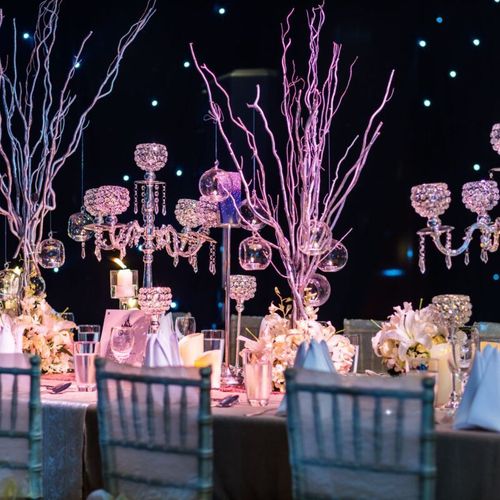 Closeup view of the luxurious wedding table decoration