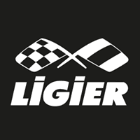 Due bandiere incrociate con scritto Ligier su uno sfondo nero