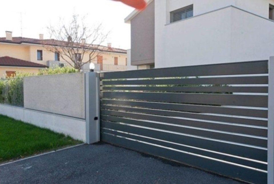 Cancello automatico moderno