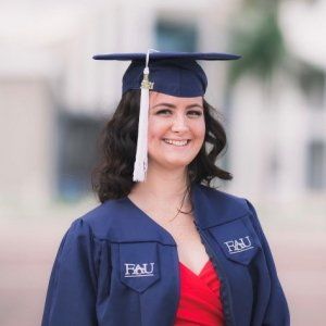 Ta'Shyra Johnson Headshot