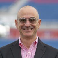 Andrew Queen Headshot