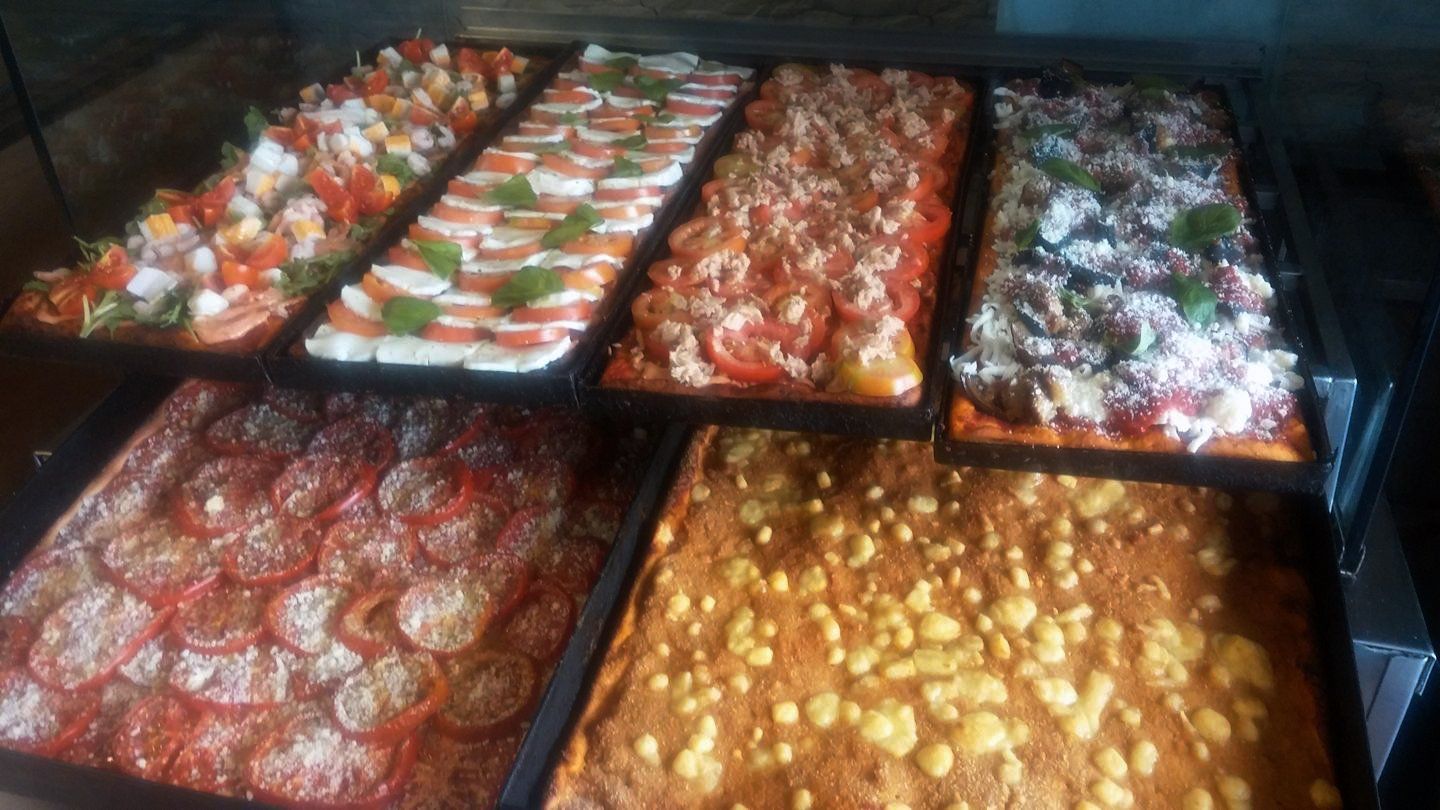 pizza al taglio e sfincione