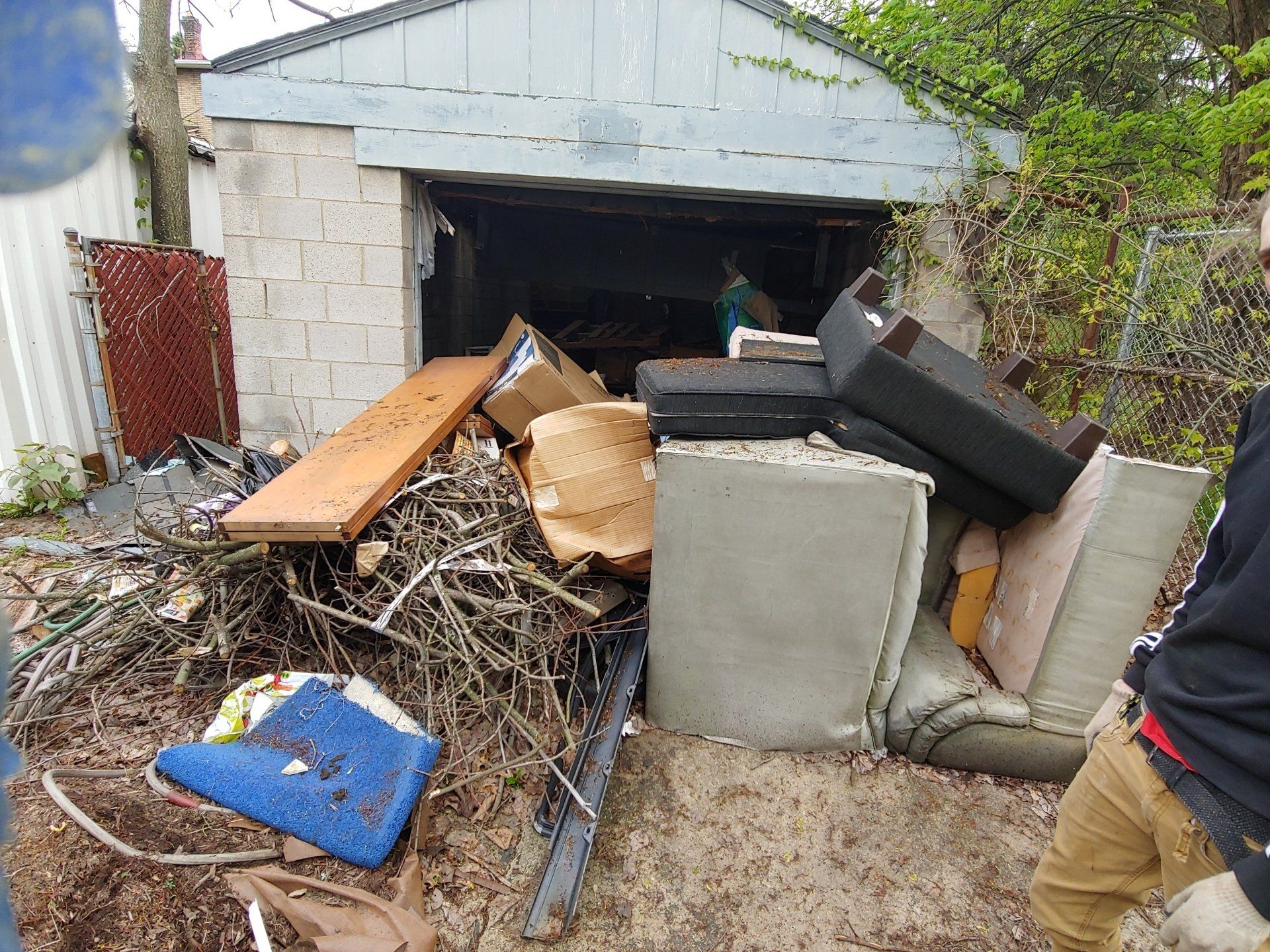 McMurray Garage cleanout