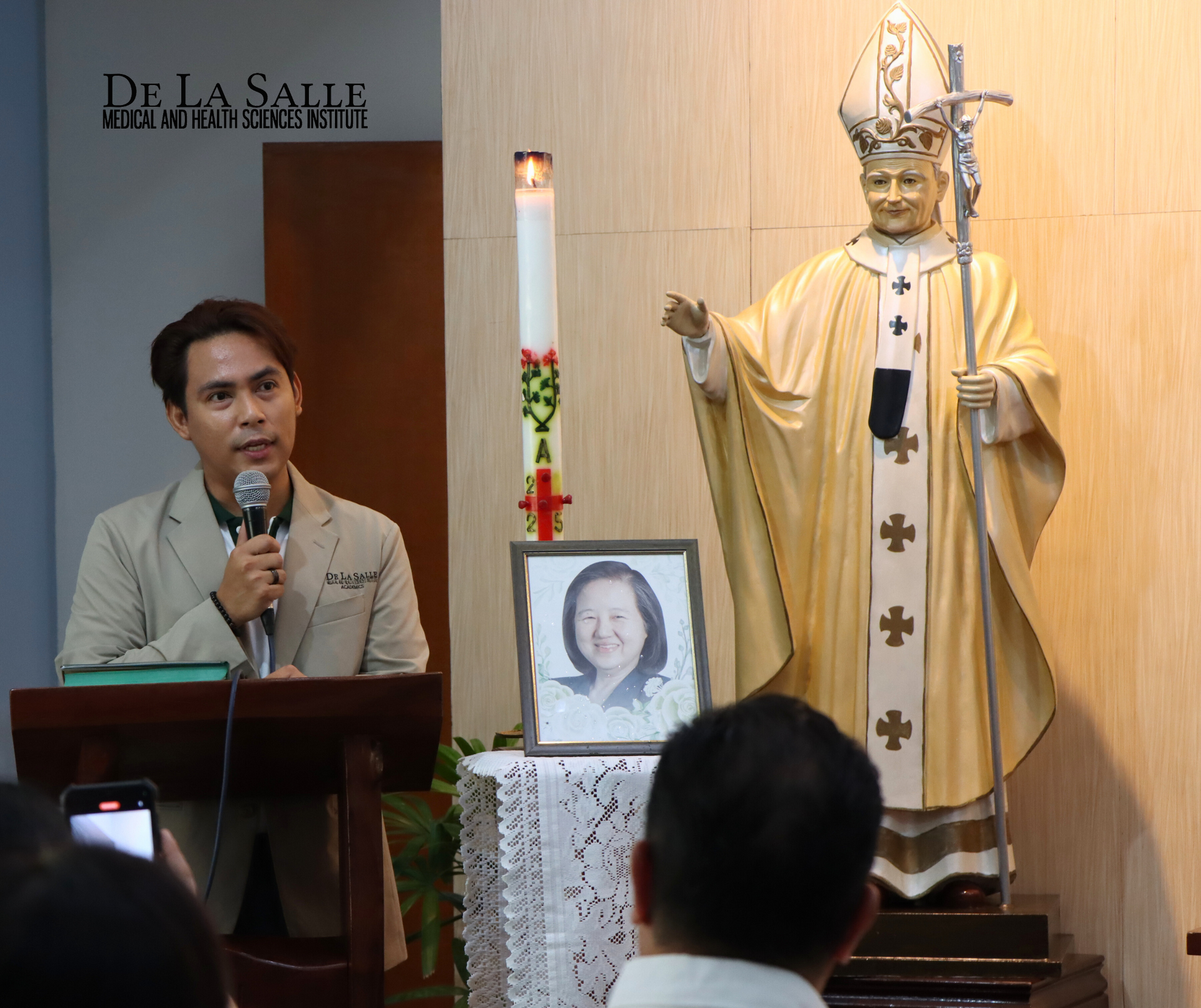 In Grateful Memory of Dr. Vivian Que-Azcona