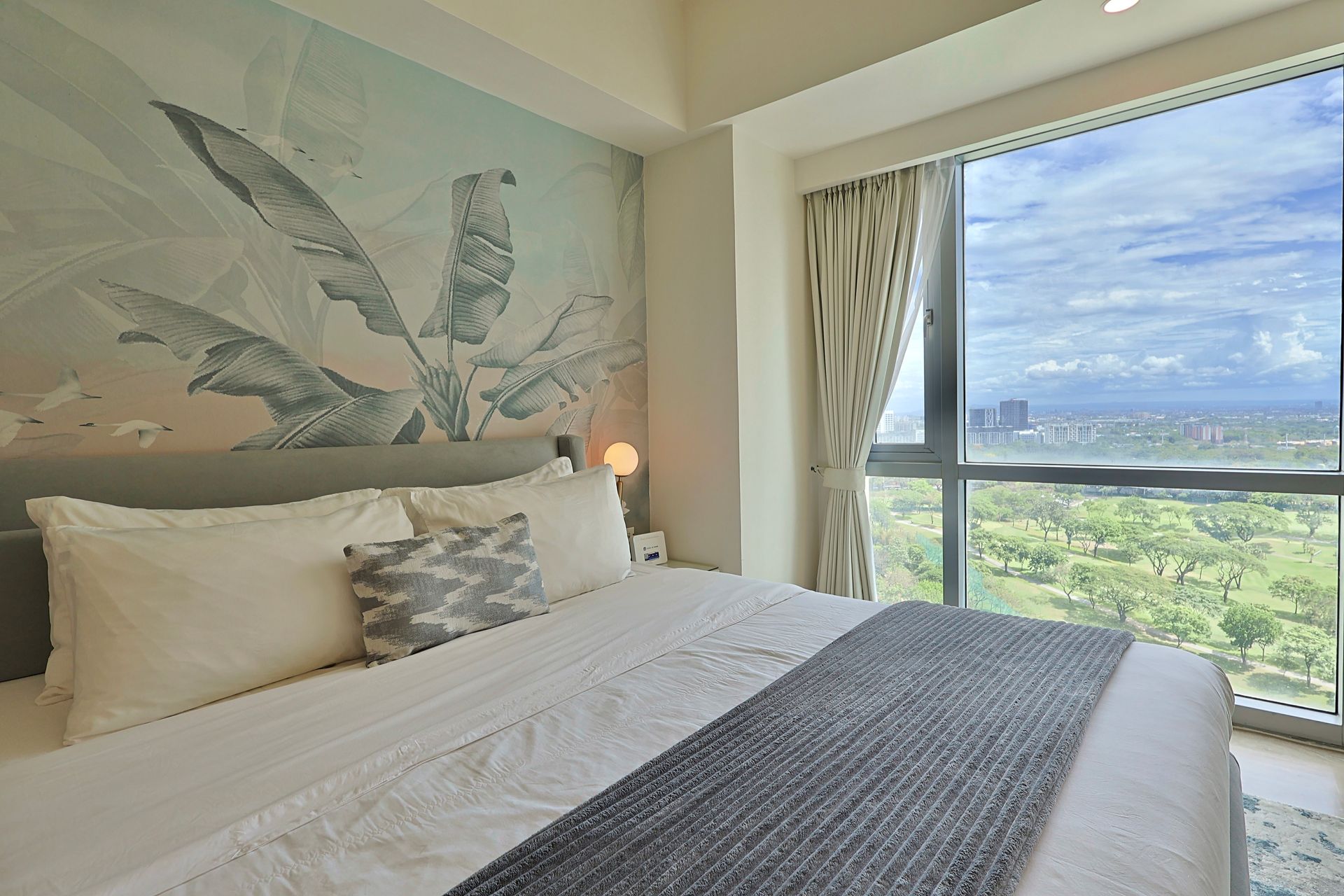 Avant Bed