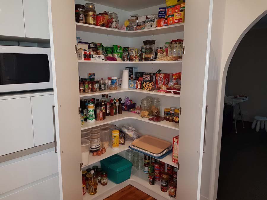 corner pantry