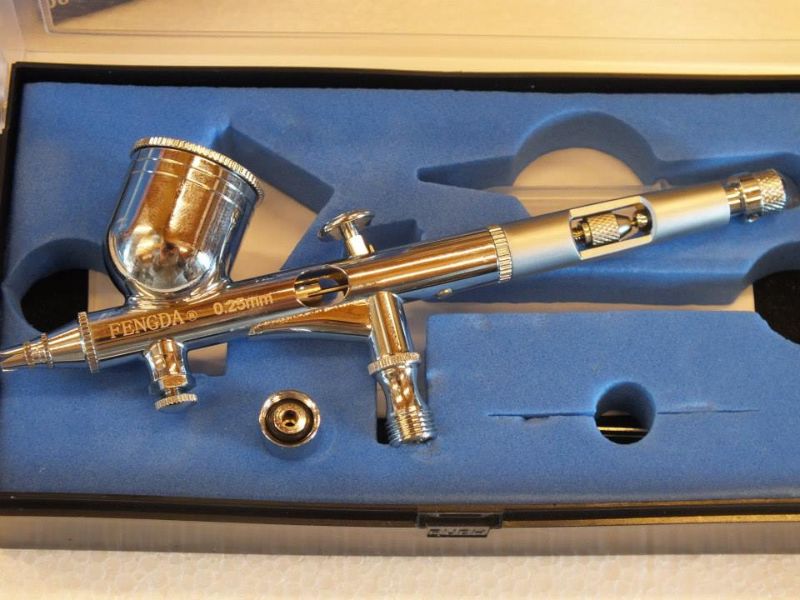 Aerografo per modellismo