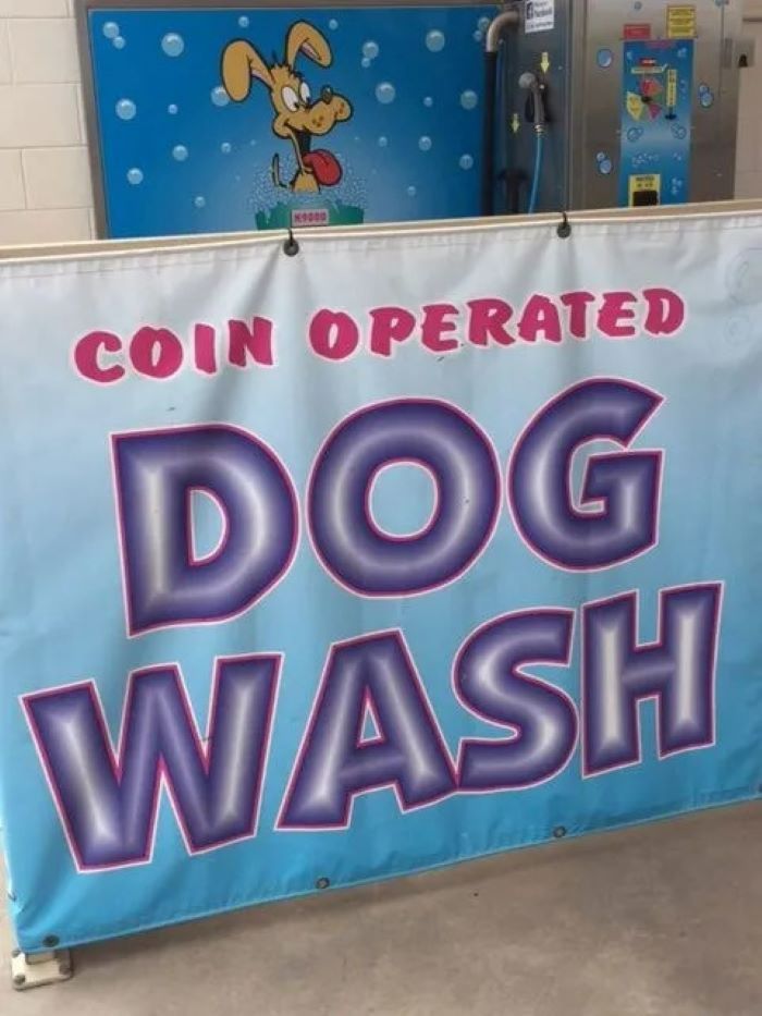 A Sign for A Coin Operated Dog Wash — Whitsunday Wash In Bowen, QLD