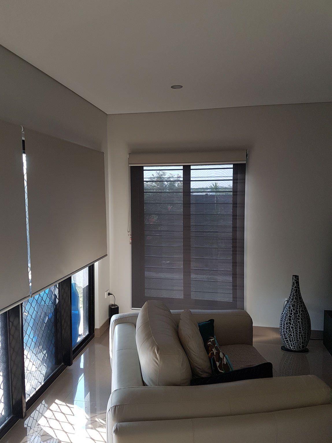 Sunscreen Roller Blinds — Blinds Installation in Winnellie, NT