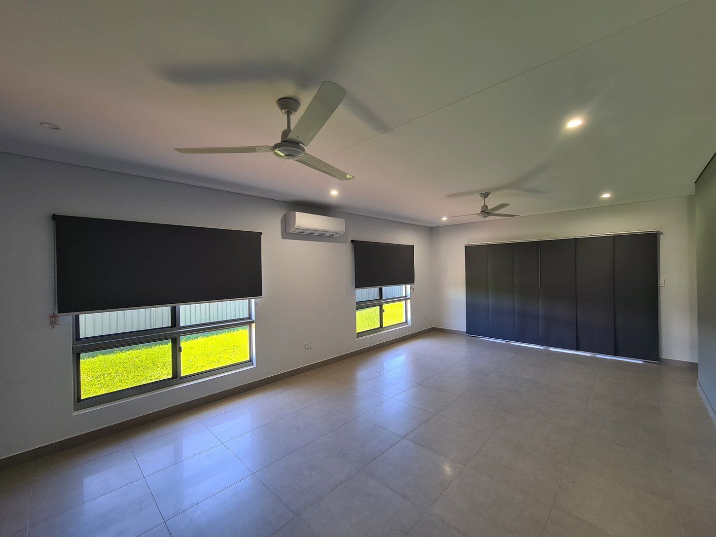 Empty Room With Window Blinds — Blinds Installation in Winnellie, NT