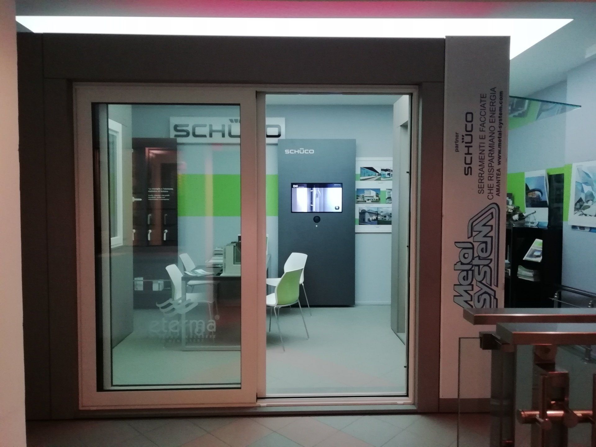 rivenditore ufficiale di infissi Schüco