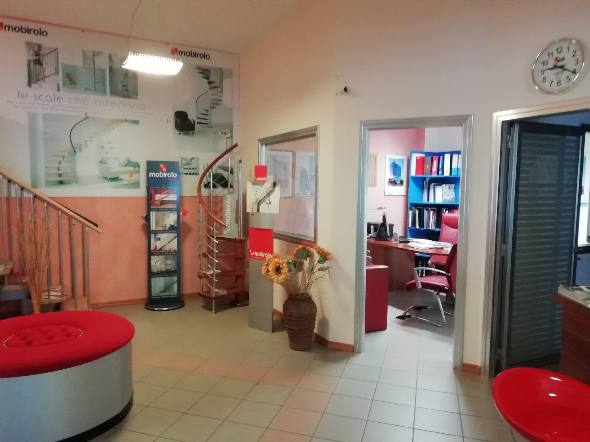 negozio specializzato nella produzione di infissi