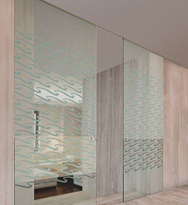 porta scorrevole in vetro con disegni