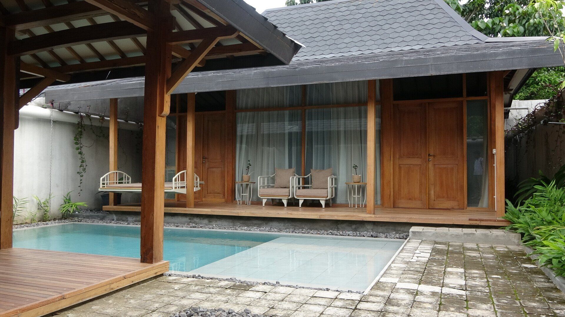 Ayom Java Village