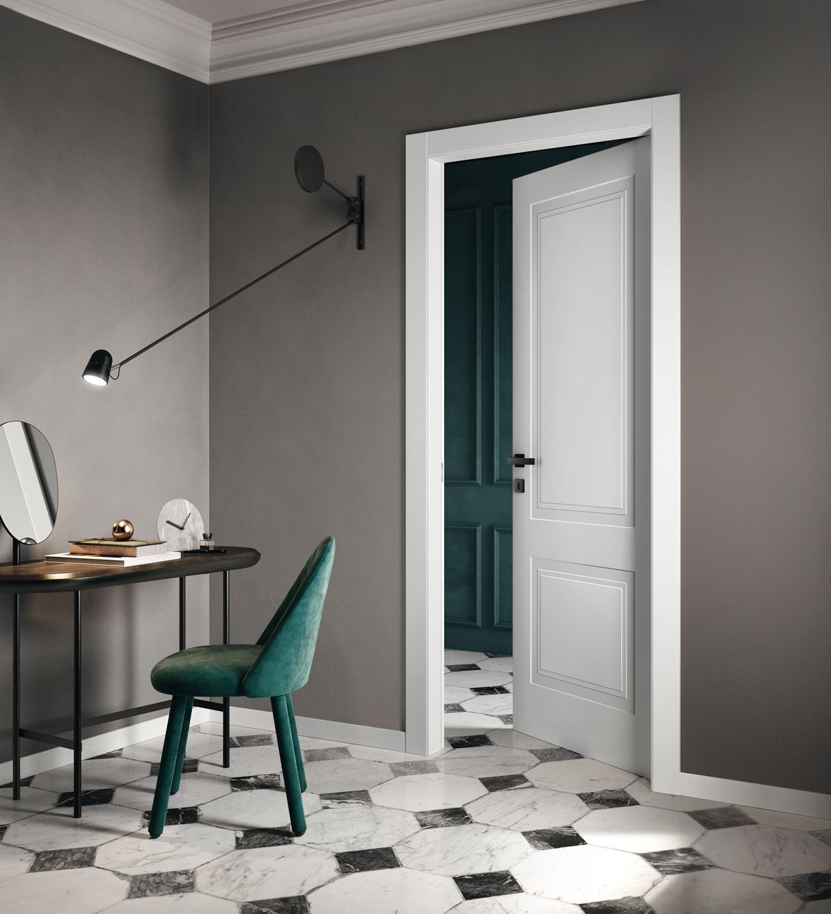 Stanza interna con porta bianca aperta, tavolo da toeletta, sedia verde e pareti grigie.