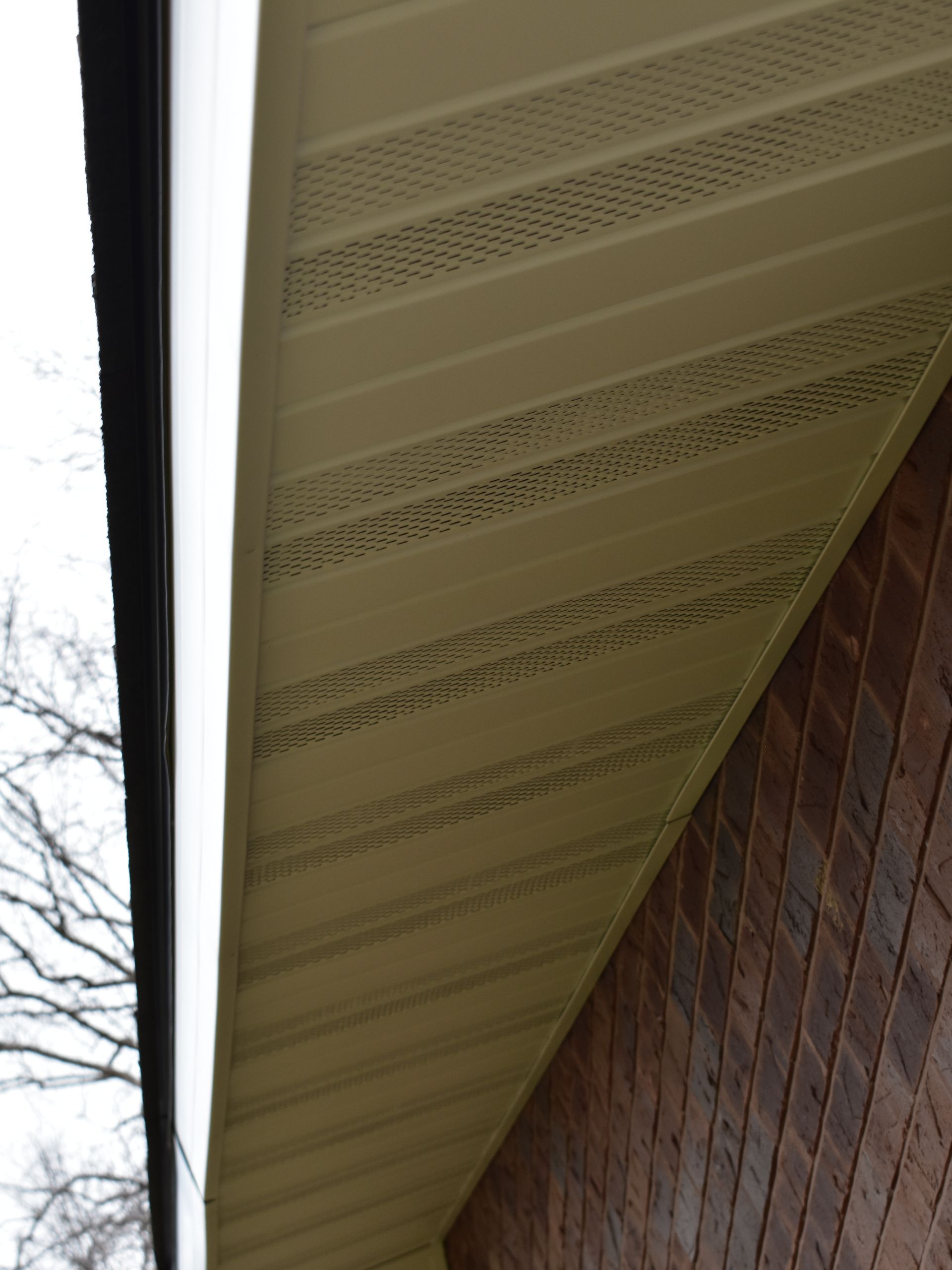 Photo of fascia installed by Fast Track Contracting