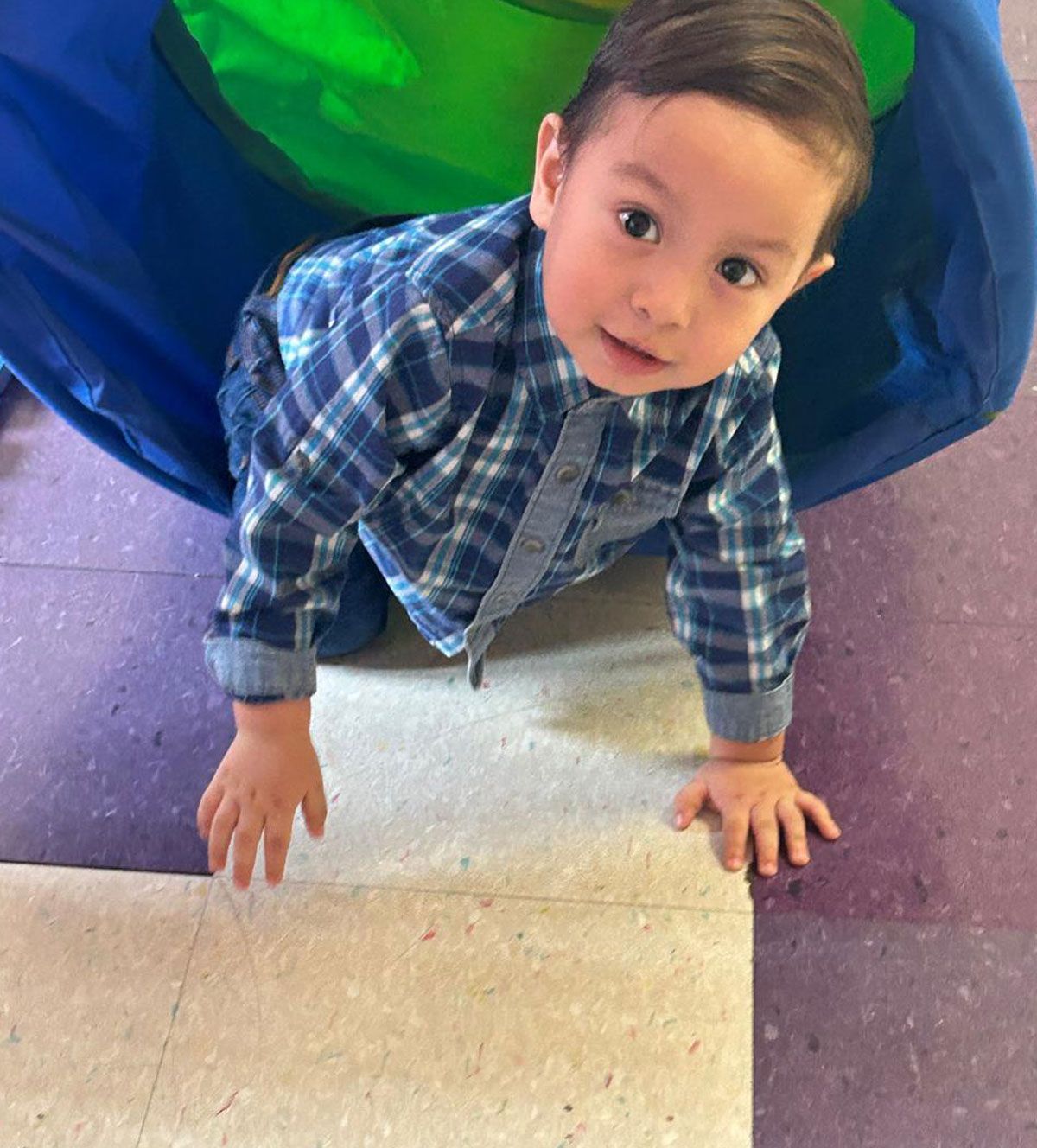 GUARDERÍA MUNDO DE PEQUES