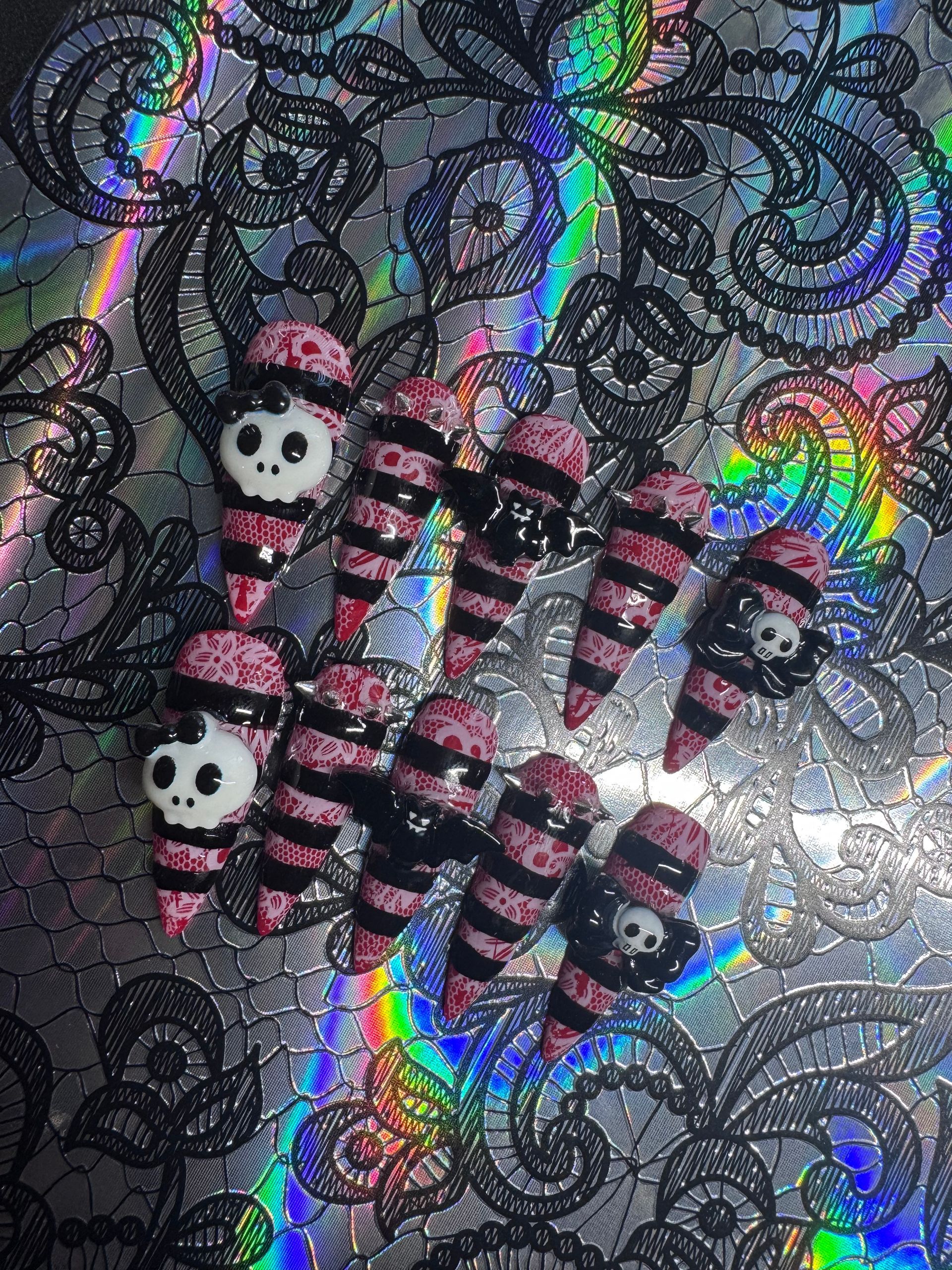 Christmas red punk lace press-on nail set