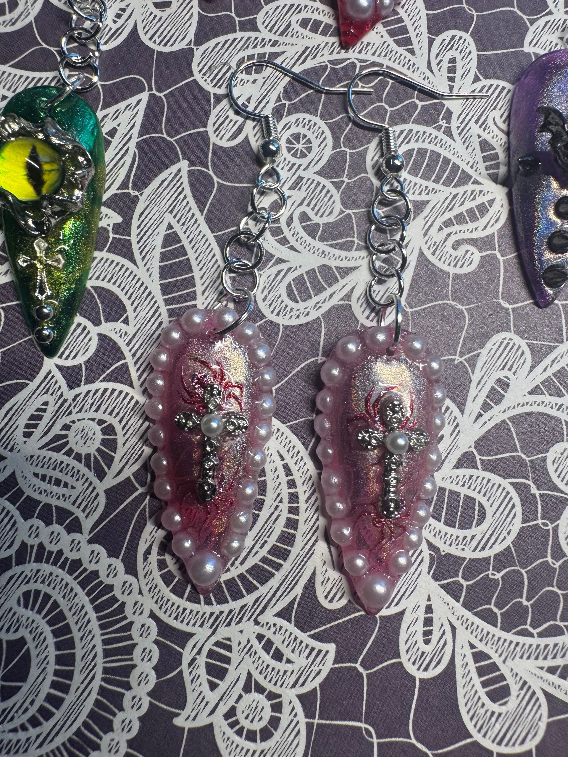 Pastel horrors nail earring set