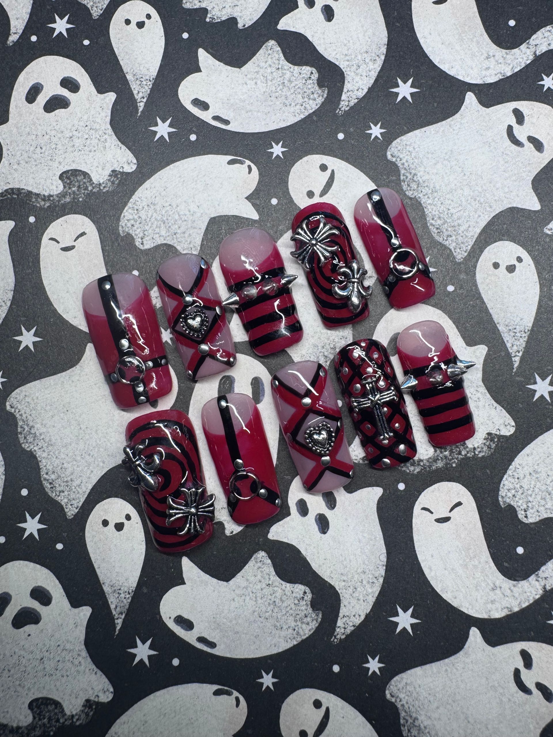 Red bondage press-on nail set