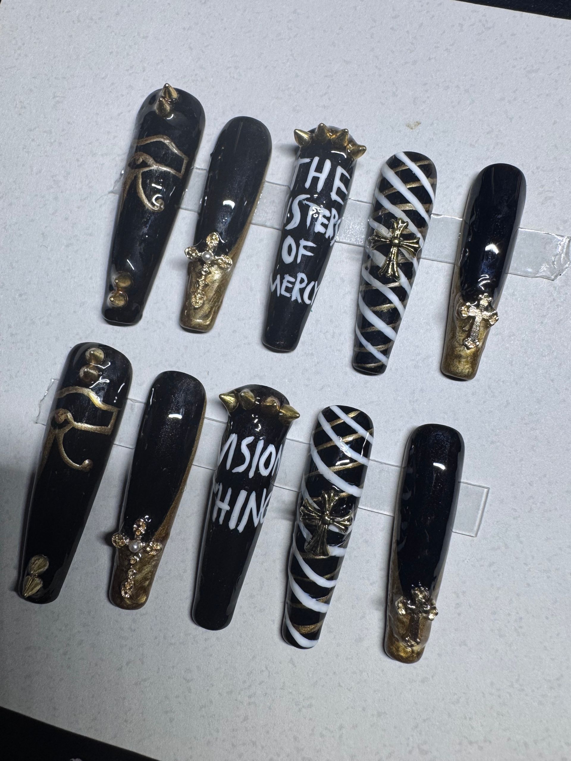 Vision Thing press-on nail set