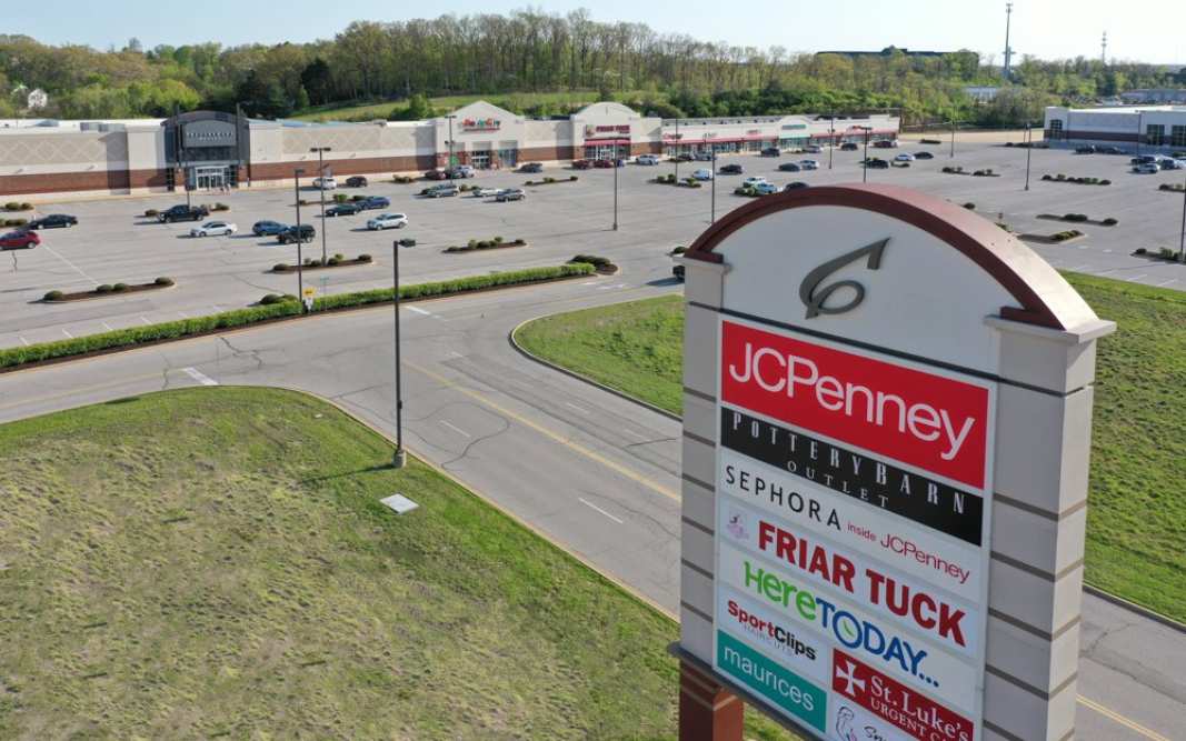 The Summit at Gravois Bluffs