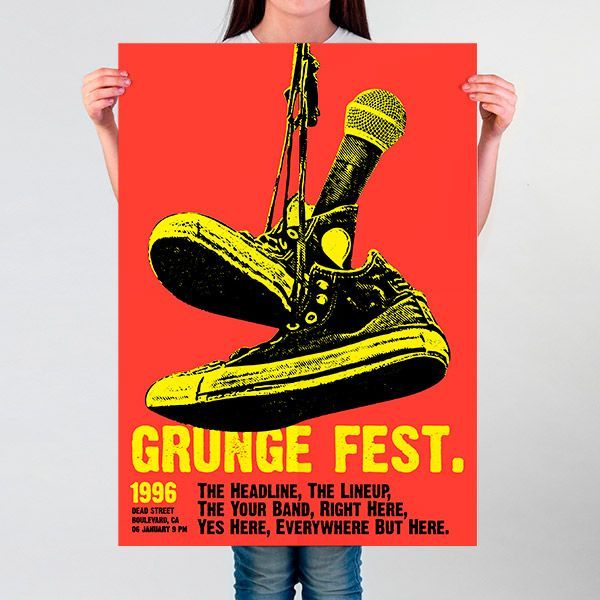 Persona sosteniendo un cartel rojo del Grunge Fest con zapatos amarillos, micrófono y texto.