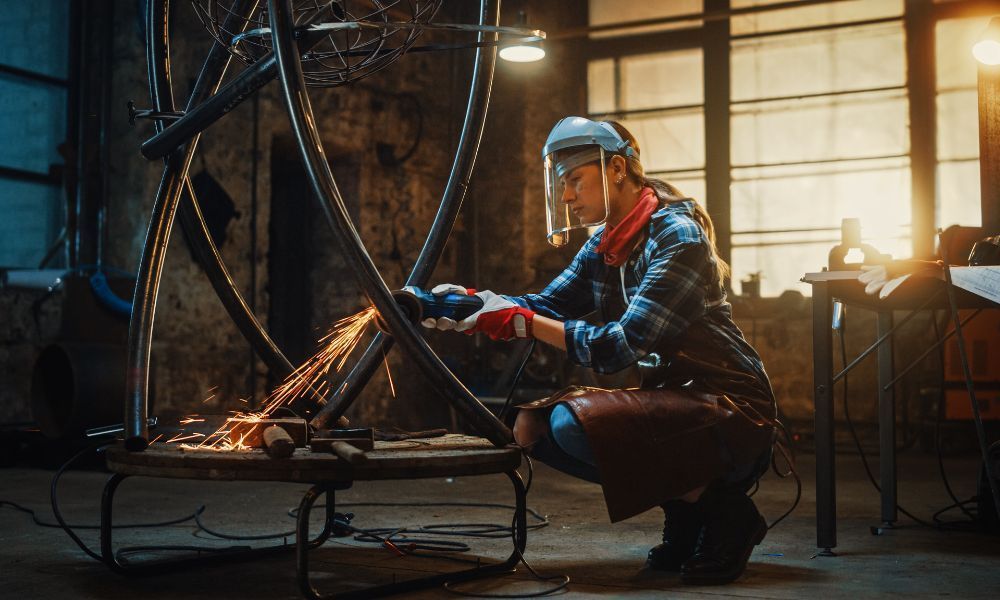5 Things To Look For When Contracting a Metal Fabricator