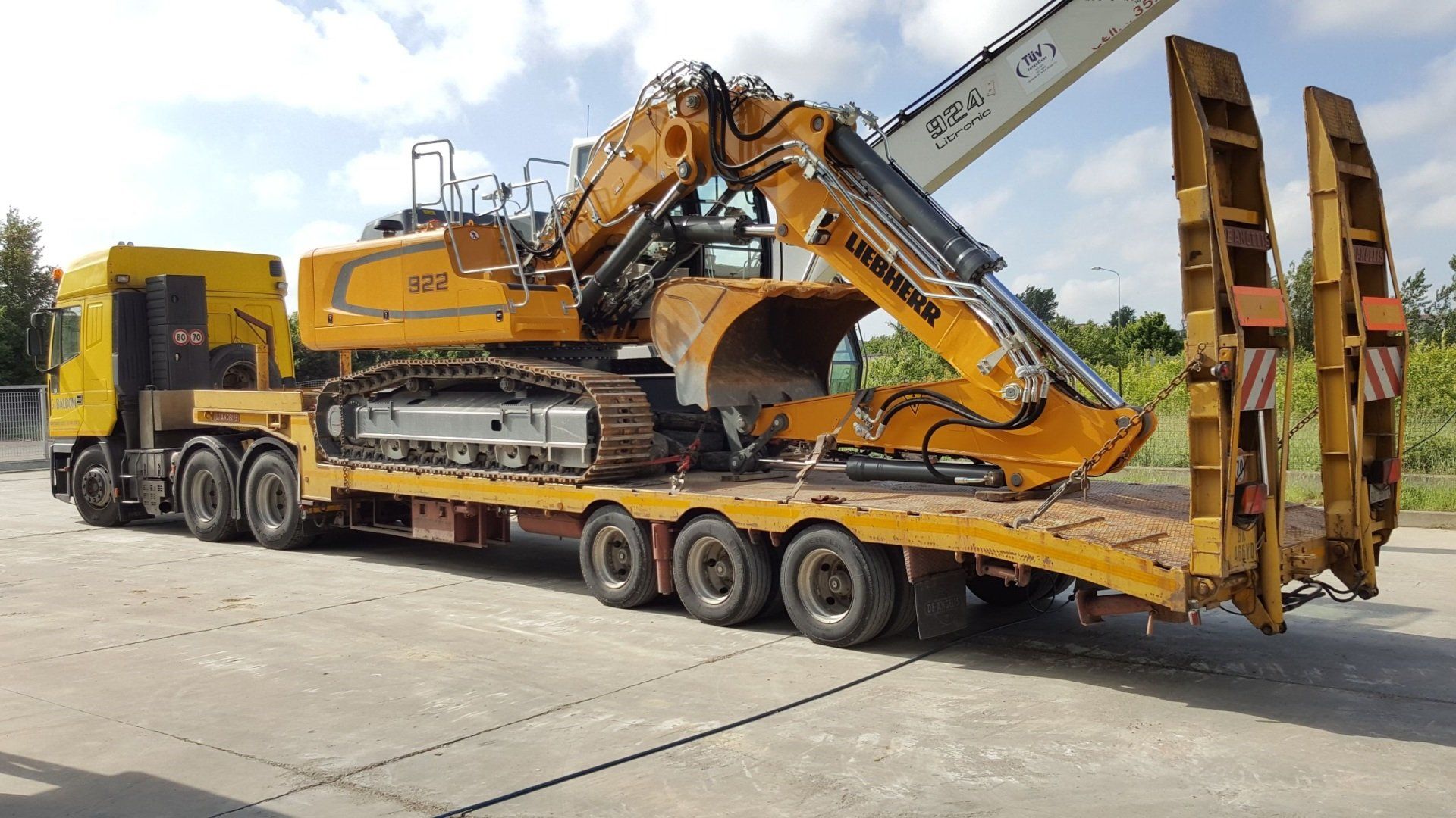 Trasporto macchine operatrici