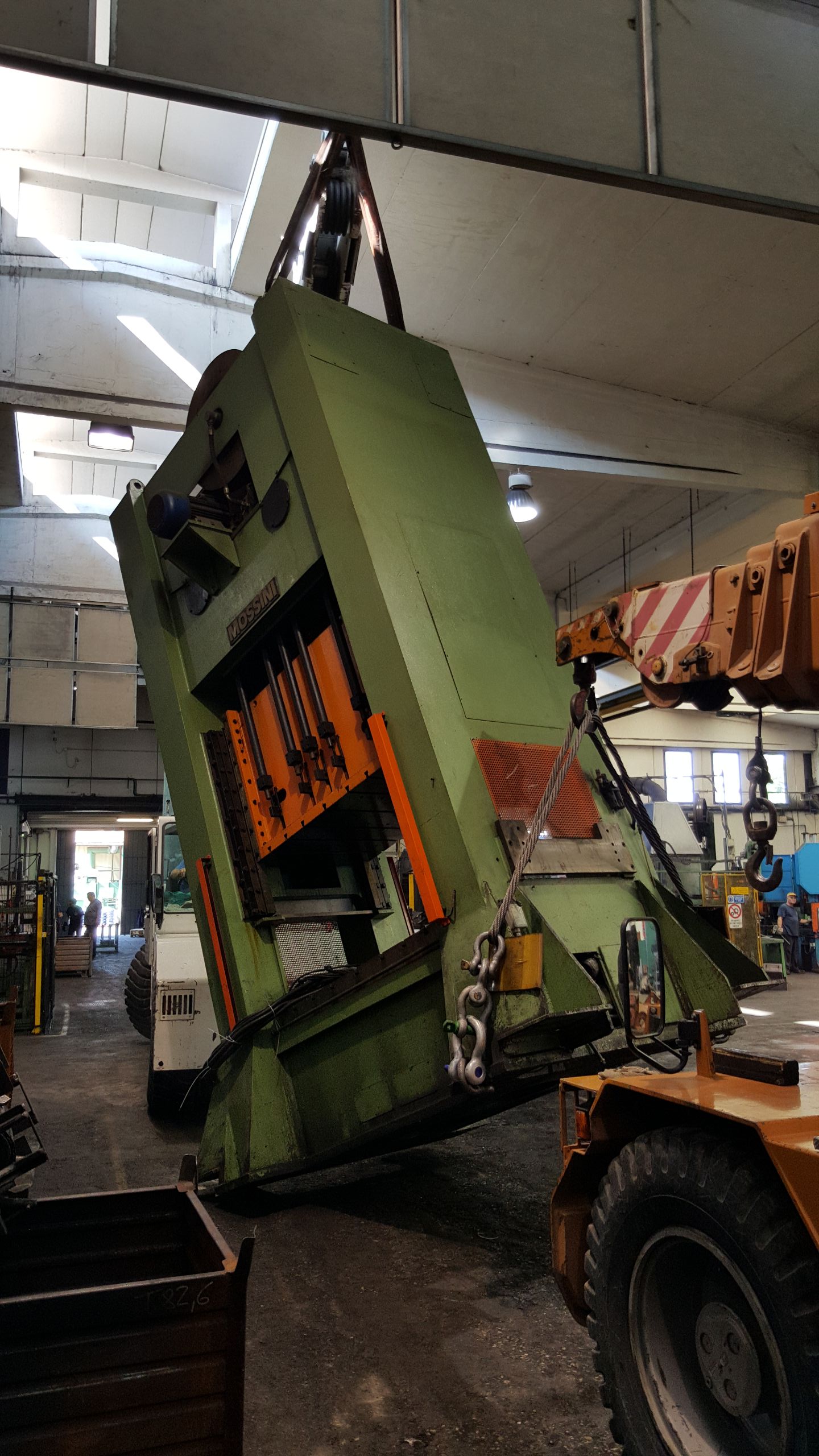 Trasporto carico eccezionale