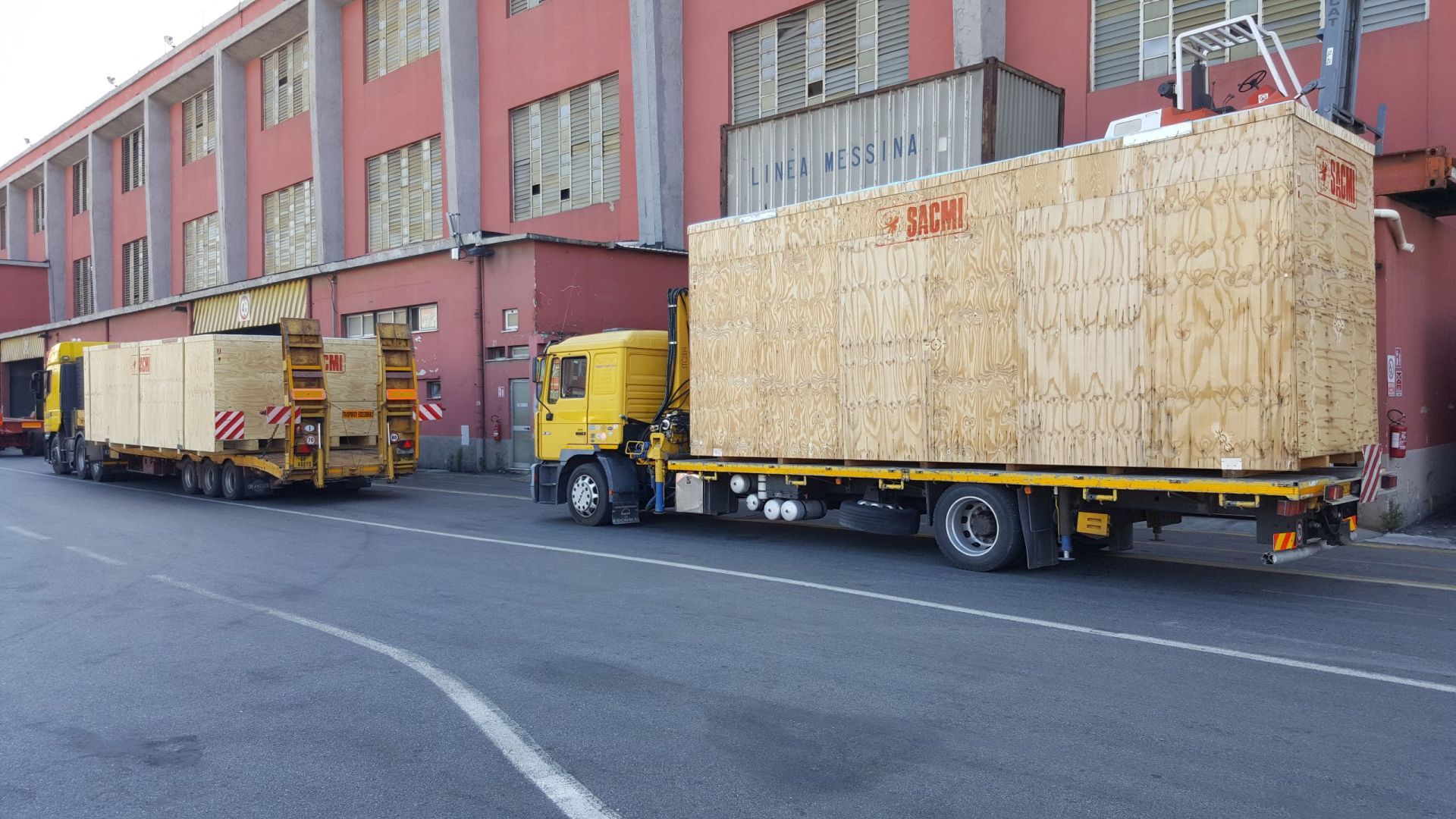 Servizio Autogru Trasporti Speciali Balboni Bologna