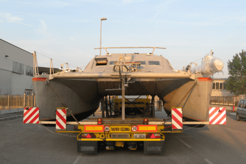 Trasporto autostradale imbarcazione