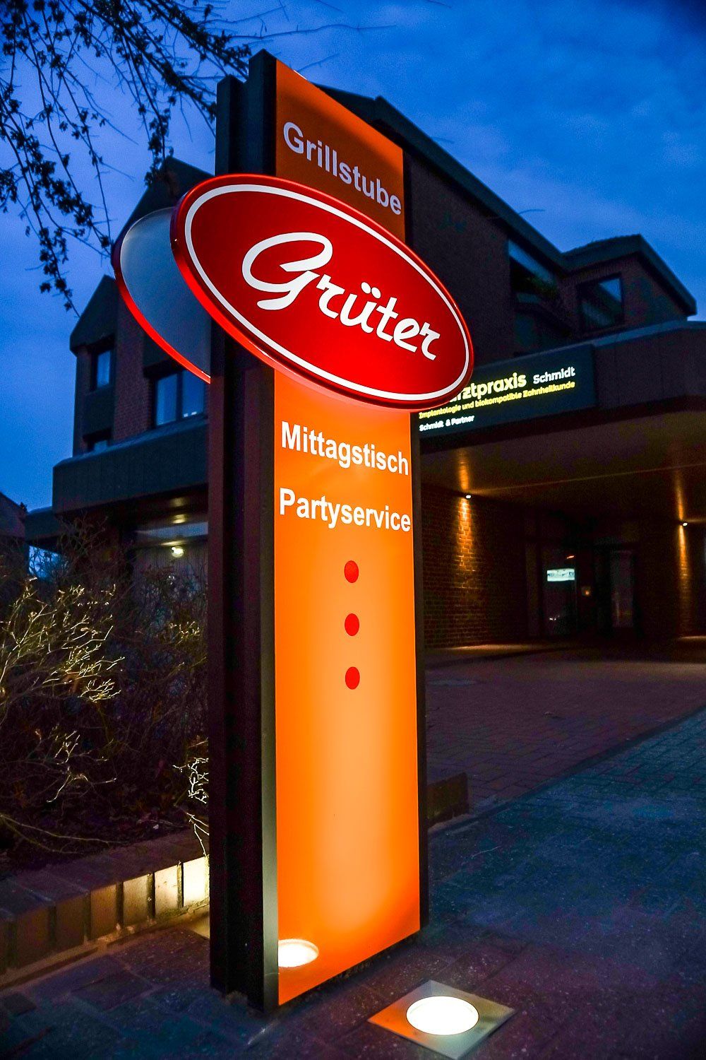 pylone, pylon kaufen, pylone kaufen, pylonen kaufen, werbepylon, werbepylone, werbepylonen, werbestele