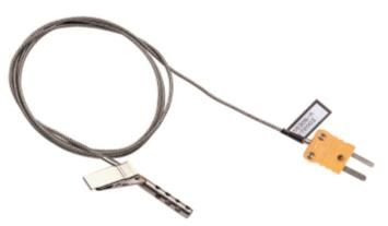 Sensor de termopar con conector amarillo y cable gris.