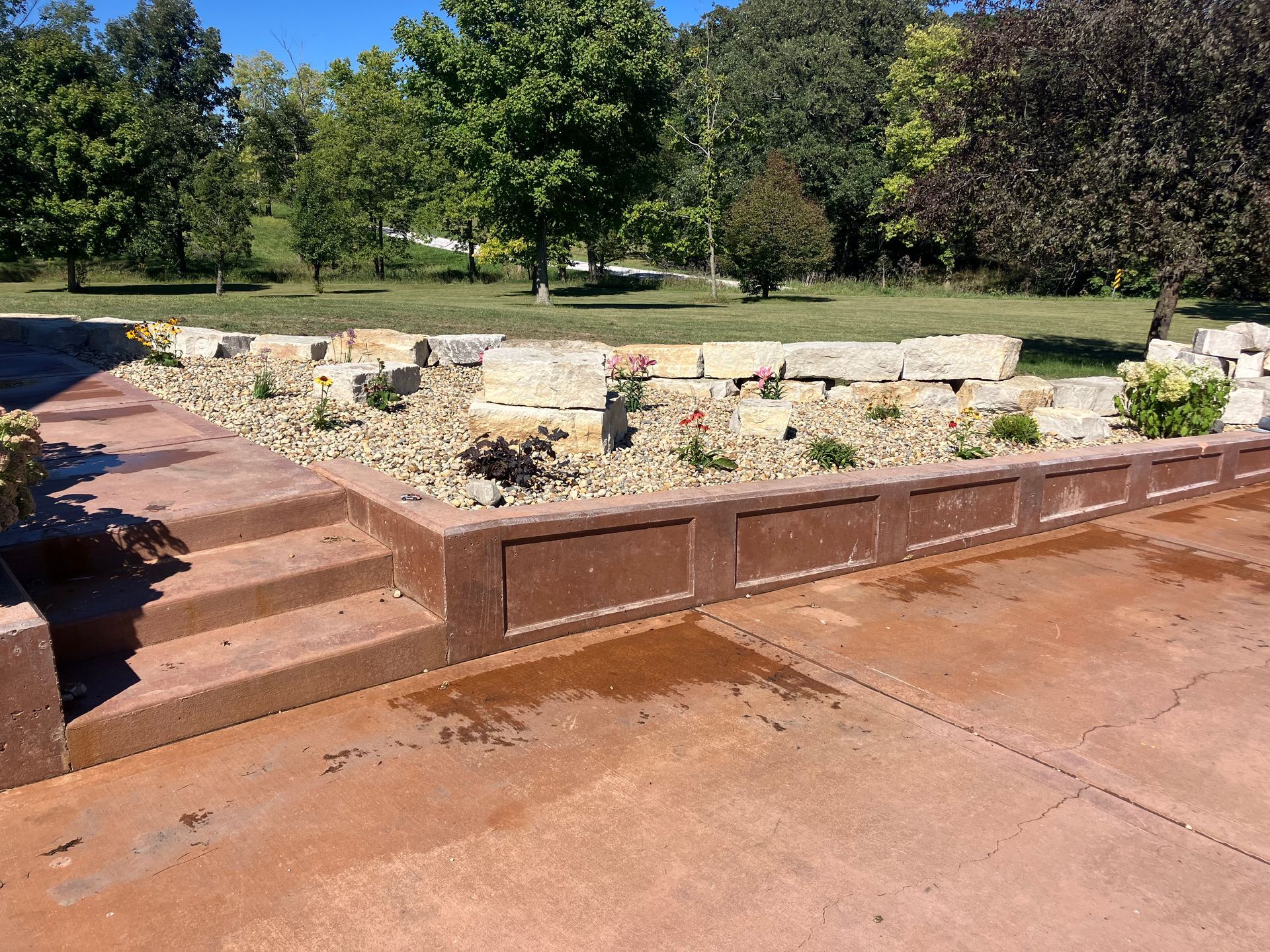 Outcropping is the perfect solution to blend the old with new.