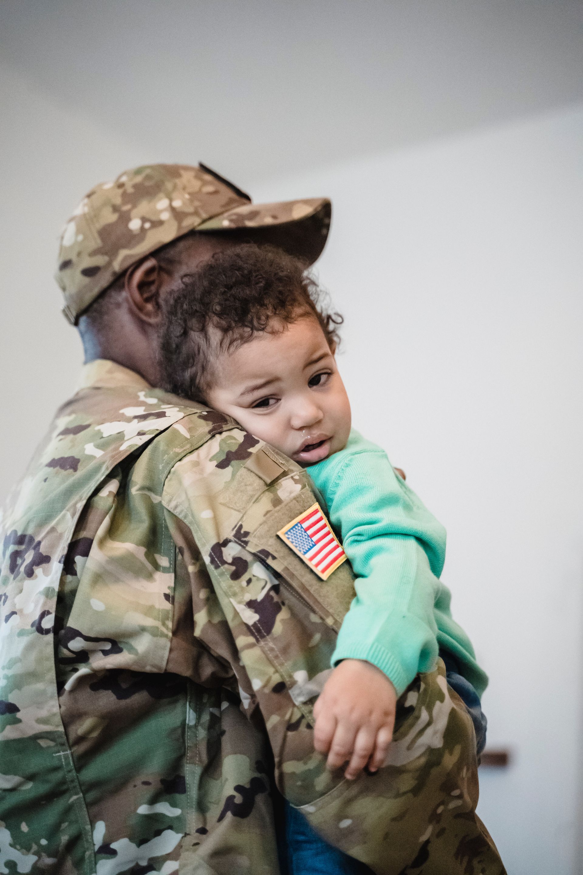 soldier with child picture