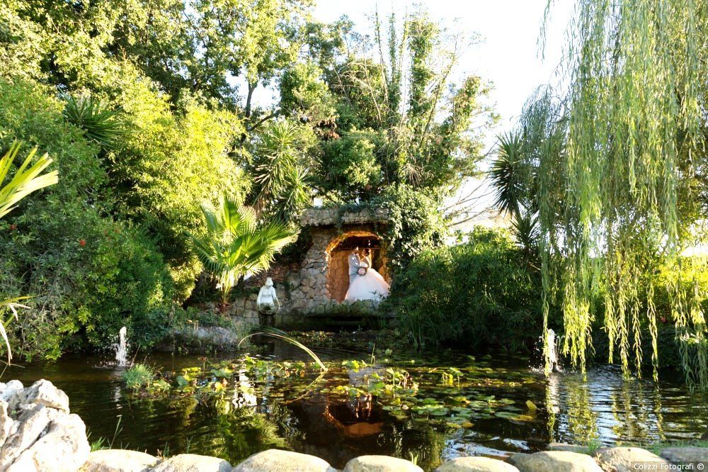 matrimonio su laghetto