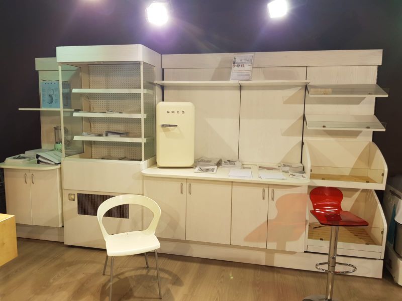 attrezzature per attività ricettive e di ristorazione