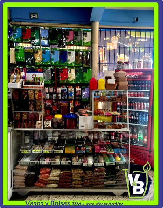 VASOS Y BOLSAS - ARTÍCULOS PARA FIESTAS