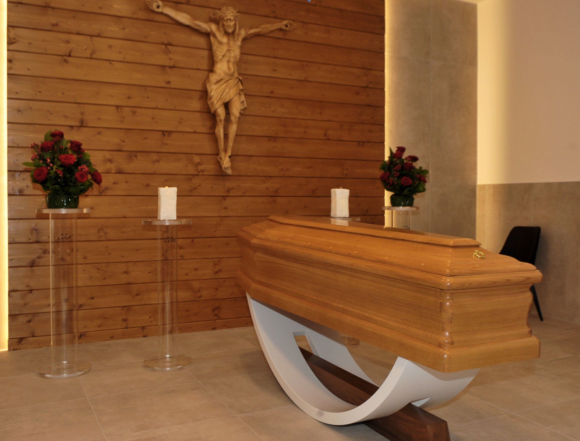 sala della casa funeraria a Civitanova Marche