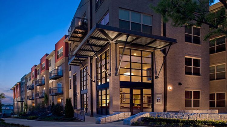 Mechanicsville Crossing exterior