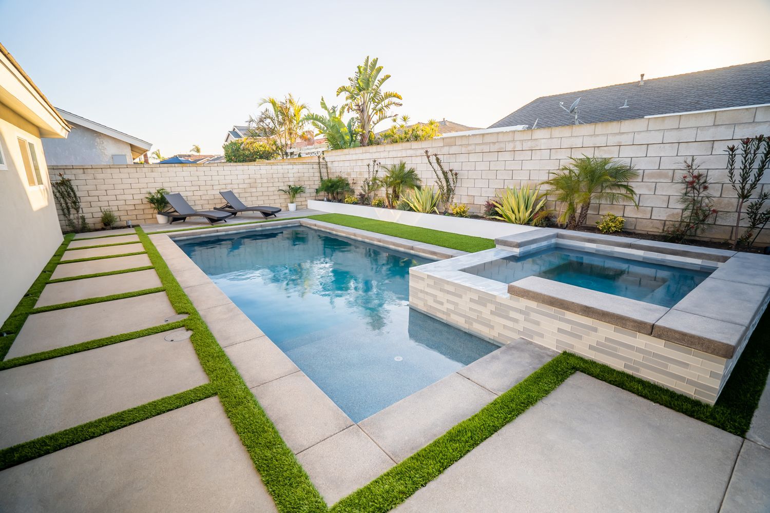 Pool Contractor project in Houston, TX - Example of custom pool 1 Pool Contractor project in Houston, TX - Example of custom pool 7